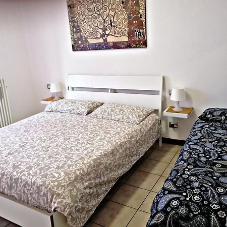 Appartamento Viserba Mare/Fiera Ріміні Екстер'єр фото